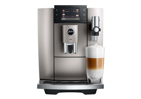 Ⓜ️🔵🔵🔵 JURA E8 Midnight Silver - Macchina da caffè espresso a 2 tazze COMPLETAMENTE AUTOMATICA (dai chicchi al caffè), colore MIDNIGHT SILVER, bevande con latte, 27 tipi di bevande, funzione LIGHT BREW, accessorio per sciroppi SWEET FOAM