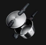 Ⓜ️🔵🔵🔵 Fissler Vitaquick Premium - Pentola a pressione, Capacità 3.5 Litri, Diametro 22 cm, Acciaio inox satinato (esterna)/ Acciaio inox lucidato (interna), Fondo Superthermic, 2 impostazioni di cottura