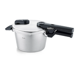Ⓜ️🔵🔵🔵 Fissler Vitaquick Premium - Pentola a pressione, Capacità 2.5 Litri, Diametro 18 cm, Acciaio inox satinato (esterna)/ Acciaio inox lucidato (interna), Fondo Superthermic, 2 impostazioni di cottura