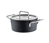 Ⓜ️🔵🔵🔵 Fissler Pentola - Pentola, Serie Adamant, Capacità 2 Litri, Diametro 18 cm, Nero (esterna/ interna), Manici in acciaio inox lucidato, Coperchio in vetro, Fondo Fissler CookStar