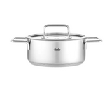 Ⓜ️🔵🔵🔵 Fissler Casseruola - Casseruola, Serie Pure Collection, Capacità 2.4 Litri, Diametro 20 cm, Acciaio inox satinato (esterna)/  Acciaio inox lucidato (interna), Manici in acciaio inox lucidato, Coperchio in vetro, Fondo Superthermic
