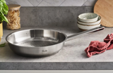 Ⓜ️🔵🔵🔵 Fissler Padella - Padella, Serie Original-Profi Collection, Capacità 3 Litri, Diametro 28 cm, Acciaio inox, Manico in acciaio inox 18/10 satinato con occhiello