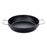 Ⓜ️🔵🔵🔵 Fissler Tegame - Tegame, Serie Adamant, Capacità 3.2 Litri, Diametro 28 cm, Nero senza PFOA (esterna/interna), Manici in acciaio inox, Fondo Fissler CookStar