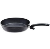 Ⓜ️🔵🔵🔵 Fissler Padella - Padella, Serie Adamant Comfort, Capacità 1.1 Litri, Diametro 20 cm, Impugnatura ergonomica, Nero senza PFOA (esterna/interna), Fondo Fissler CookStar