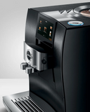 Ⓜ️🔵🔵🔵 JURA Z10 Aluminium Dark Inox - Macchina da caffè espresso COMPLETAMENTE AUTOMATICA (dai chicchi al caffè), colore ALUMINIUM DARK INOX, 32 preparazioni di caffè, anche con latte, funzione Cold Drew