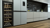 Ⓜ️🔵🔵🔵 Haier HWS49GA - Cantinetta vino con serratura, Wine Bank 50, Serie 5, Libera installazione, 1 zona, 49 bottiglie, Luce LED,  L x P x A 47.5x45.6x85, Nuova classe F