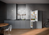 Ⓜ️🔵🔵🔵 LIEBHERR ICNd 5103 pure NoFrost - Frigorifero combinato da incasso con EasyFresh e NoFrost, GARANZIA 10 ANNI INCLUSA* originale LIEBHERR, Combinazione frigo sopra e congelatore sotto, porta autoportante, 177 x 60 cm, Nuova classe D