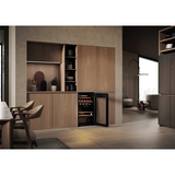 Ⓜ️🔵🔵🔵 Haier HWS32GDG - Cantinetta vino a 2 zone, Wine Bank 50, Serie 5, Libera installazione, 32 bottiglie, Luce LED,  L x P x A (mm) 475x456x850, Classe G