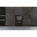 Ⓜ️🔵🔵🔵 Haier HWS42GDAU1 - Cantinetta vino dual zone, Wine Bank 50, Serie 7, Libera installazione, 2 zone, 42 bottiglie, Luce LED, Classe G, NERA, L x P x A (mm) 497x585x820